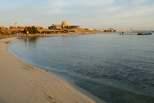 Marsa Shagrai au lever de soleil.