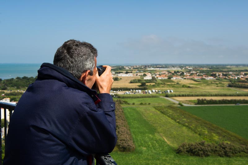 Didier, l'un des participants en haut du phare de l'île de Ré