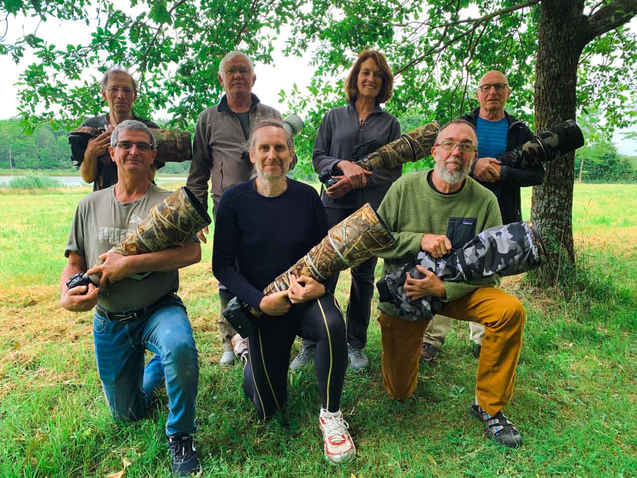 Les participants au stage de photo animalière en affûts flottants du 28 mai 2022 en Dombes.