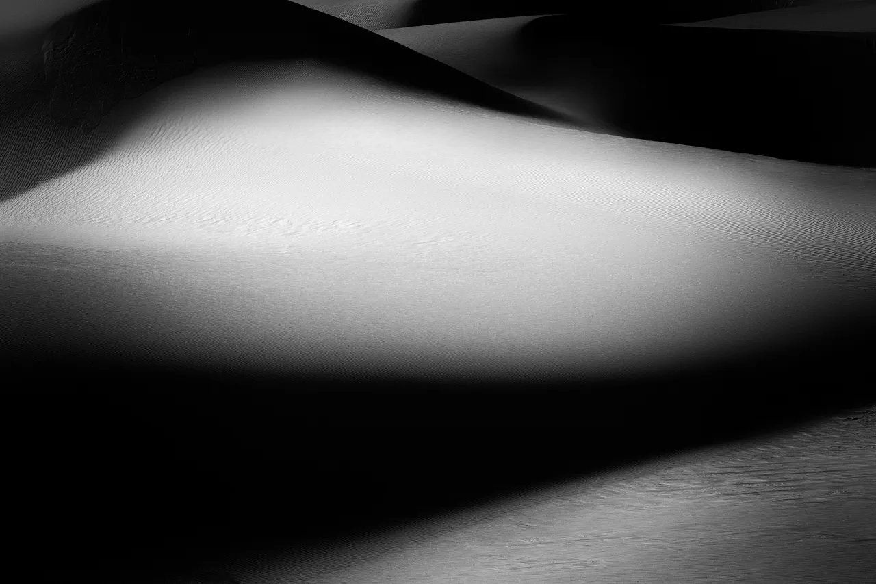 Sand dunes of White Sand Dunes in black and white in New Mexico
