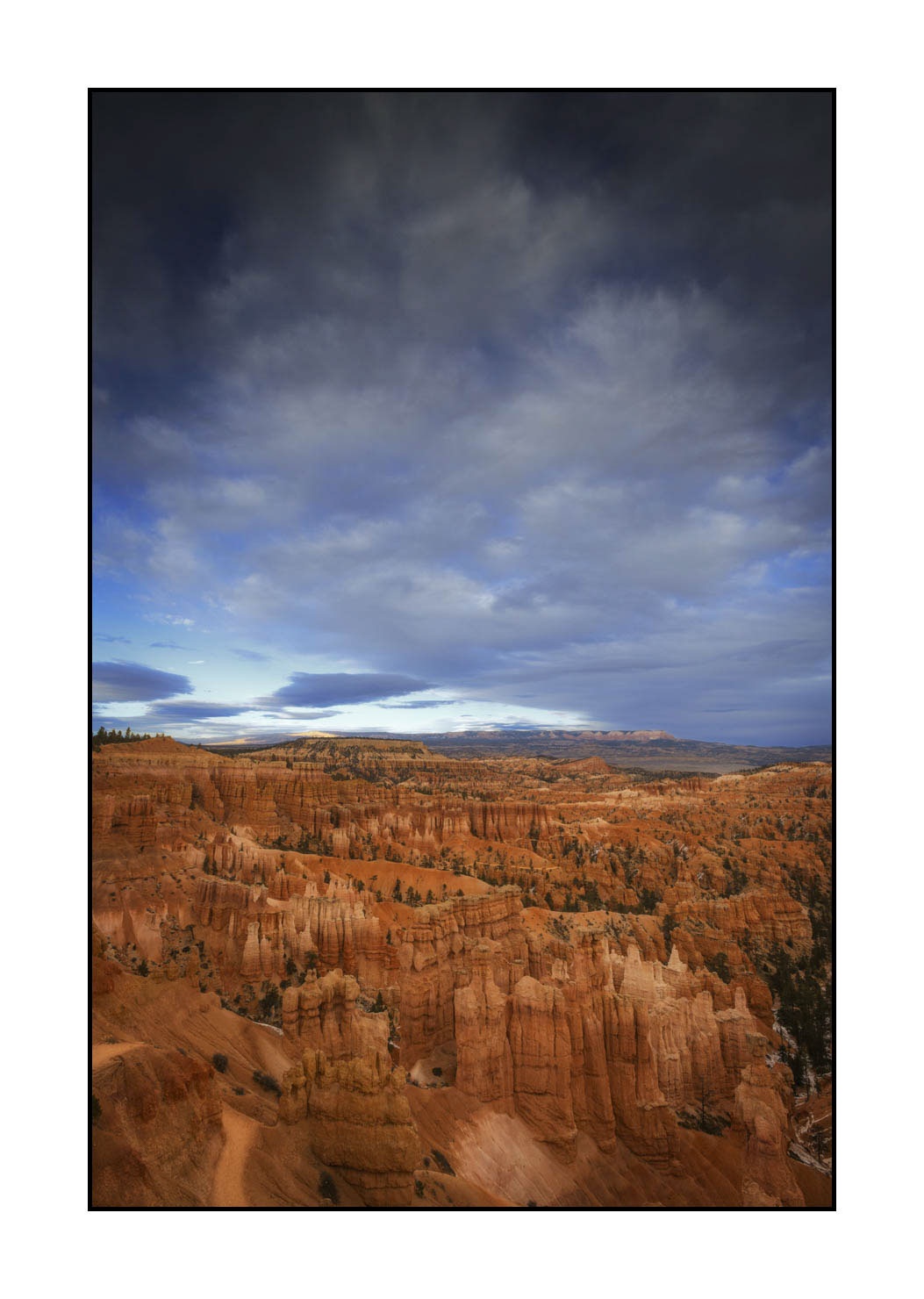 lumieres-et-couleurs/009-merveilles-naturelles-de-bryce-canyon/fr/12-paysage-de-bryce-canyon-1926-32C