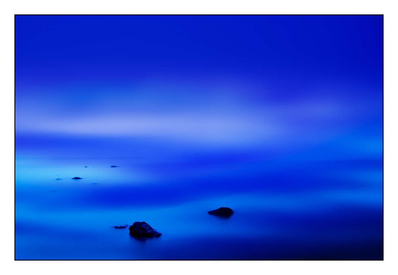 lumieres-et-couleurs/024-evasions-bleues/en/02-180816YELLAN0225C