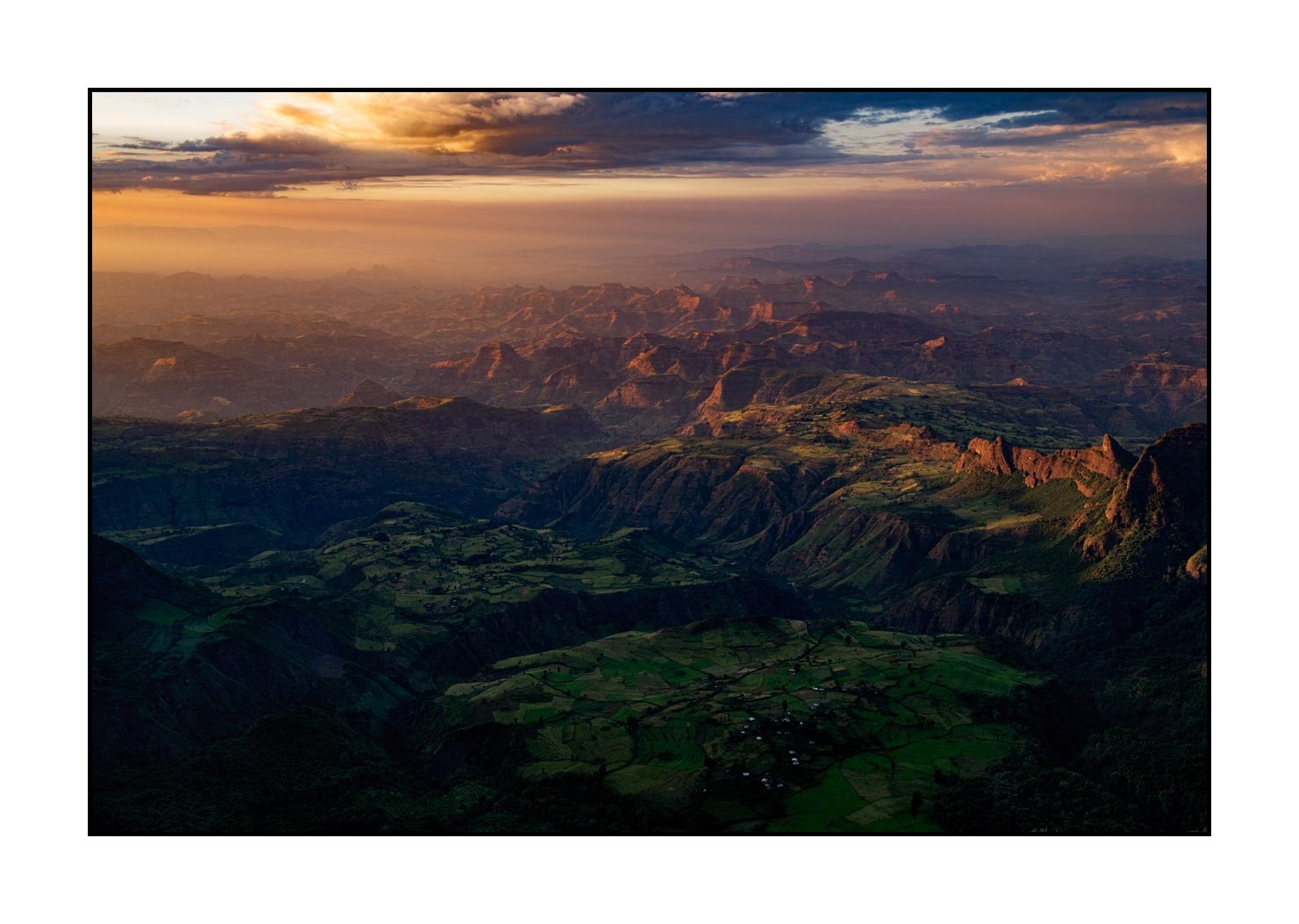 lumieres-et-couleurs/027-merveilles-naturelles-du-simien/edition-limitee/fr/03-paysages-monts-simien-ethiopie-en-couleur-20181111ETHSIM0108C