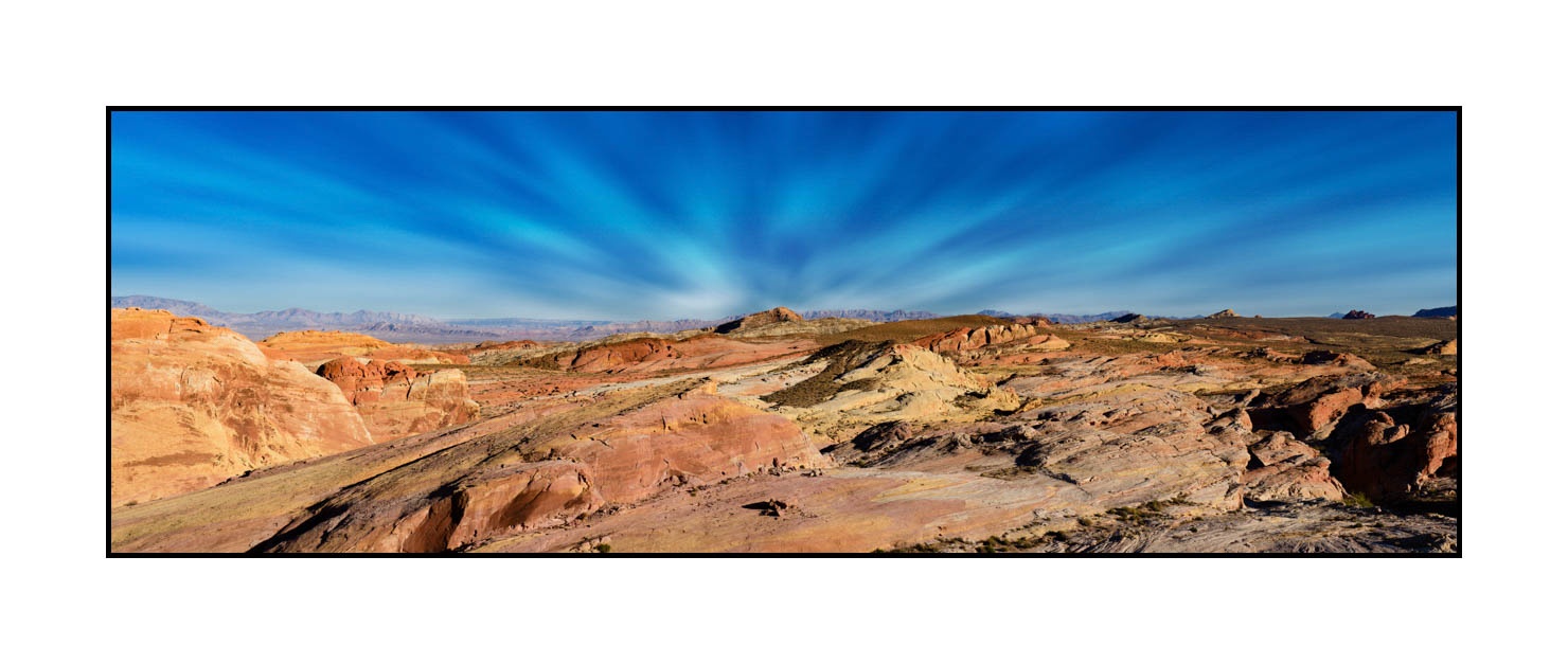 lumieres-et-couleurs/028-merveilles-naturelles-de-valley-of-fire/fr/05-paysage-de-valley-of-fire-nevada-en-couleur-161117NEVVFIPAN0003C