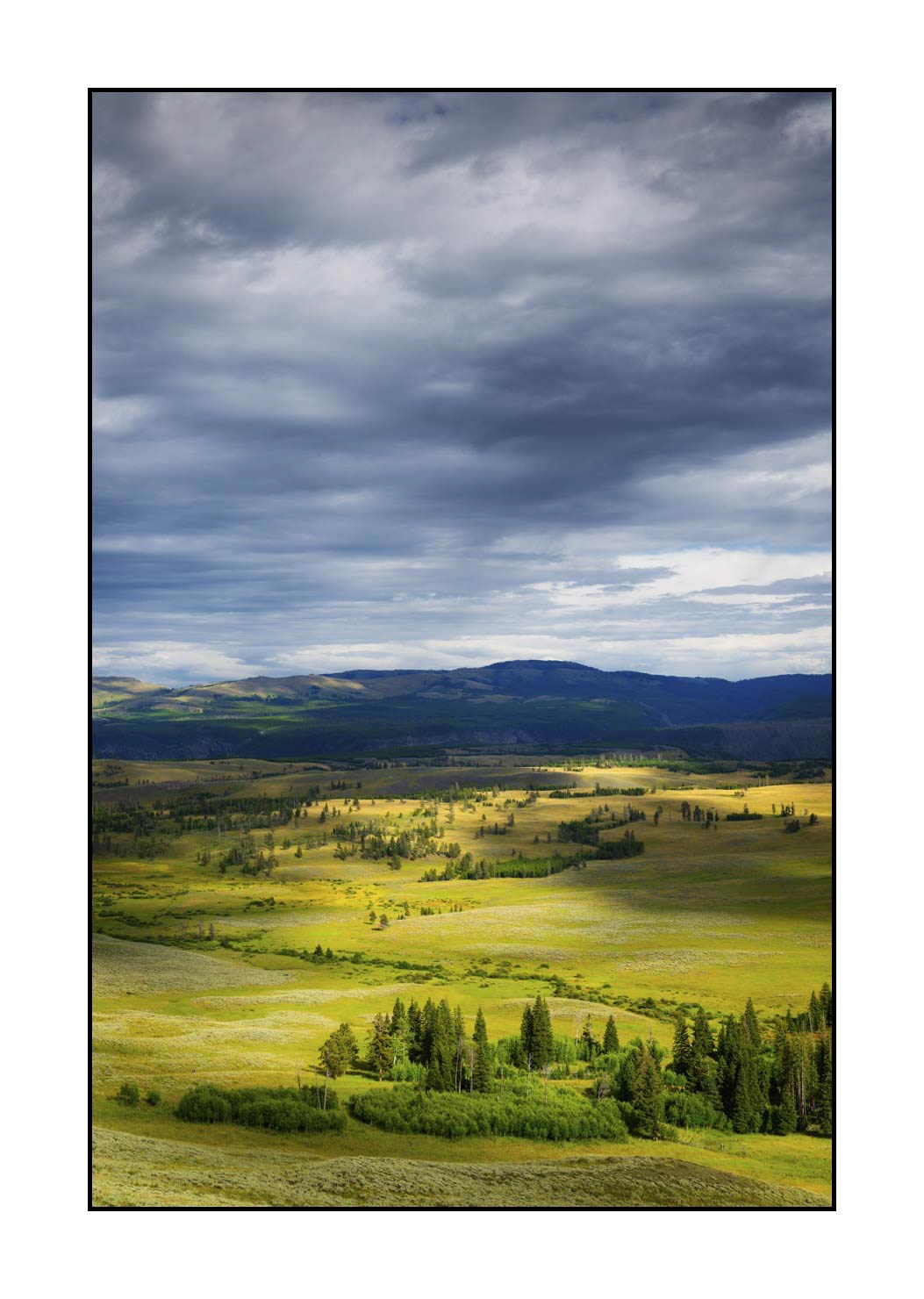 lumieres-et-couleurs/034-merveilles-naturelles-du-yellowstone-en-couleur/fr/26-le-parc-national-du-yellowstone-1848-32C