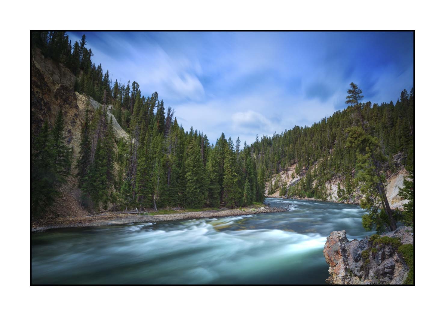 lumieres-et-couleurs/034-merveilles-naturelles-du-yellowstone-en-couleur/fr/30-le-parc-national-du-yellowstone-1852-32C