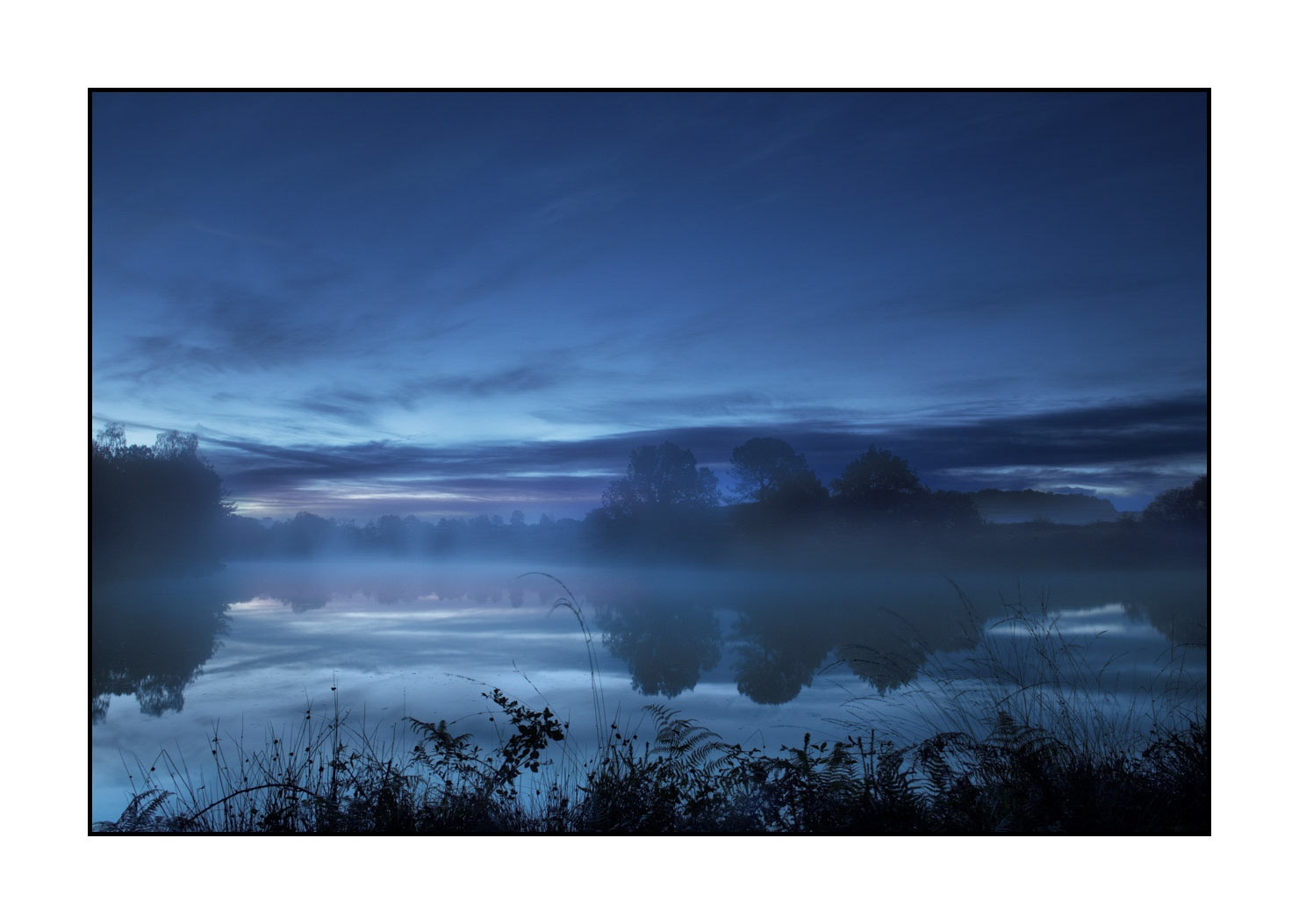 lumieres-et-couleurs/048-matins-bleus/fr/04-matin-bleu-1618-32C