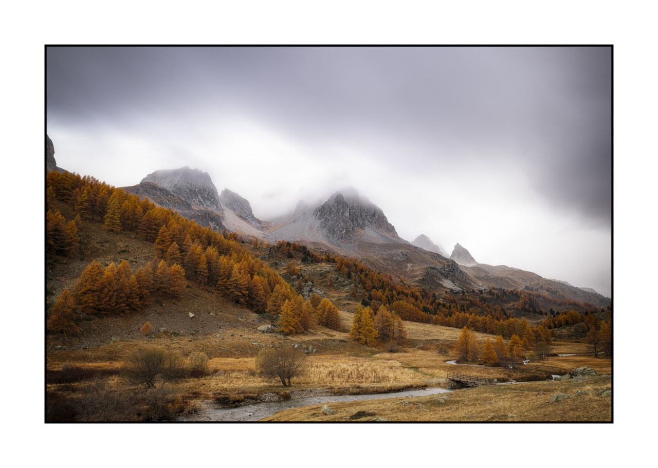 lumieres-et-couleurs/054-paysages-vallee-de-la-claree/en/02-landscape-valley-la-claree-alps-2009-32C