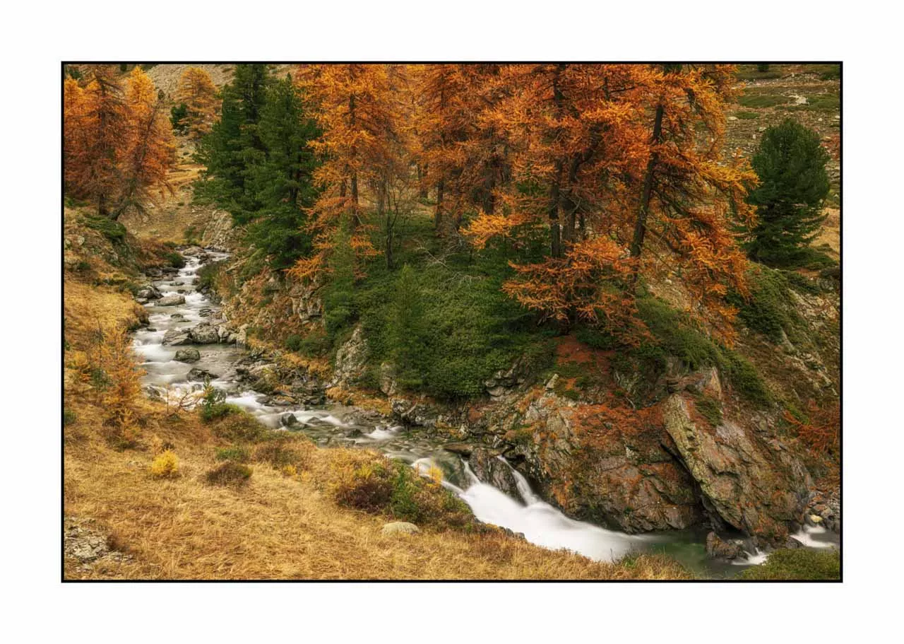 lumieres-et-couleurs/054-paysages-vallee-de-la-claree/fr/05-paysage-vallee-de-la-claree-alpes-2019-32C