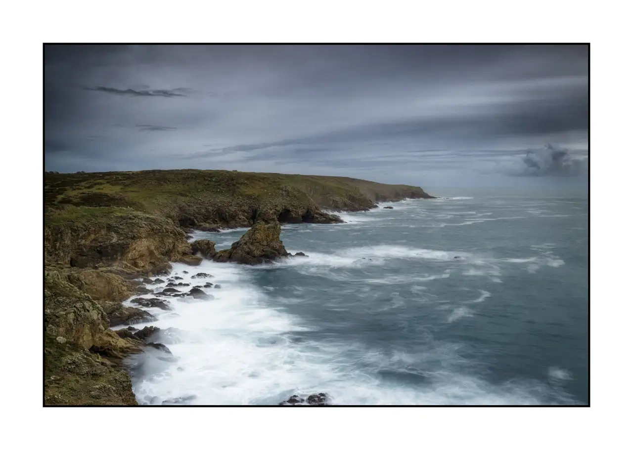 lumieres-et-couleurs/057-paysages-cotiers-intemporels-finistere-sud/en/04-seascape-color-south-finistere-2113-32C