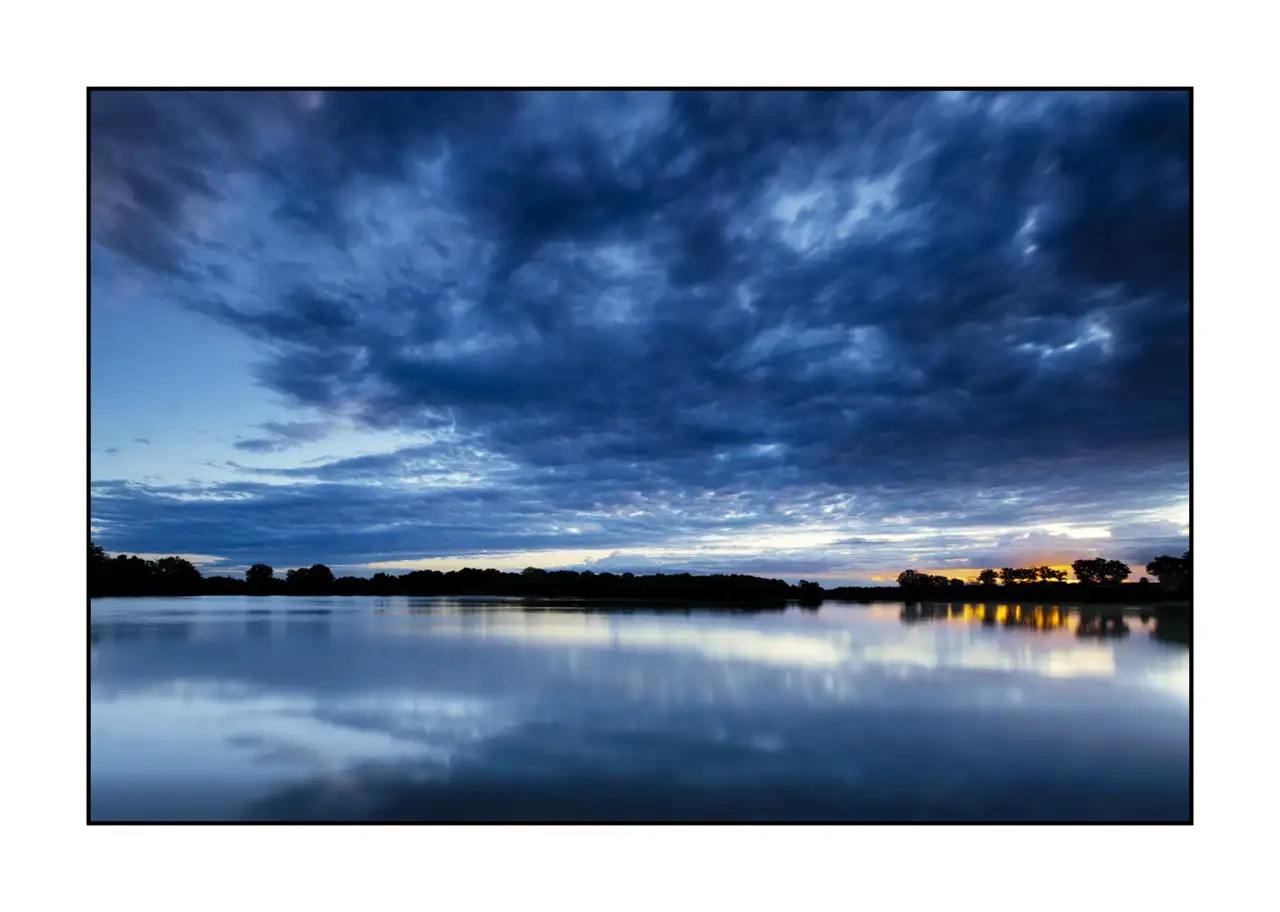lumieres-et-couleurs/062-dans-l-intimite-de-la-dombes/en/11-landscape-pond-dombes-2182-32C