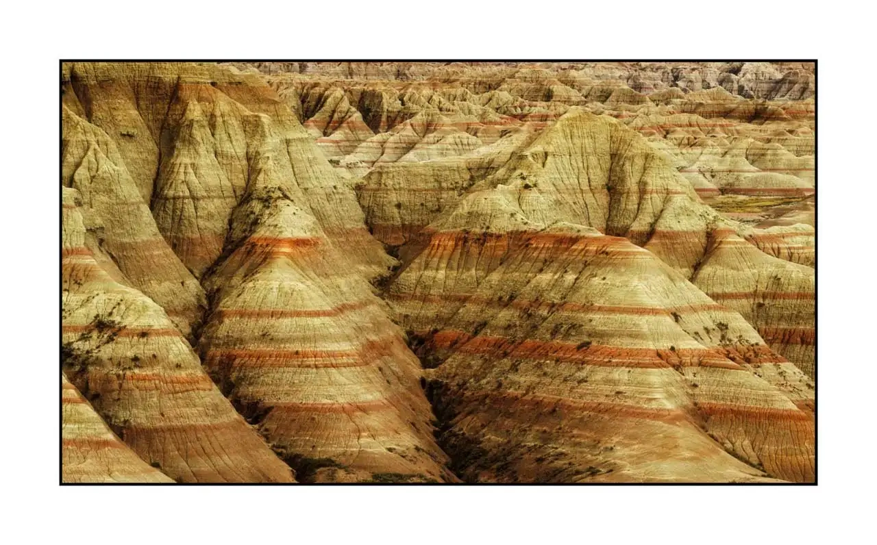 lumieres-et-couleurs/063-hymnes-silencieux-terre-badlands/en/13-landscape-badlands-dakota-2234-169C