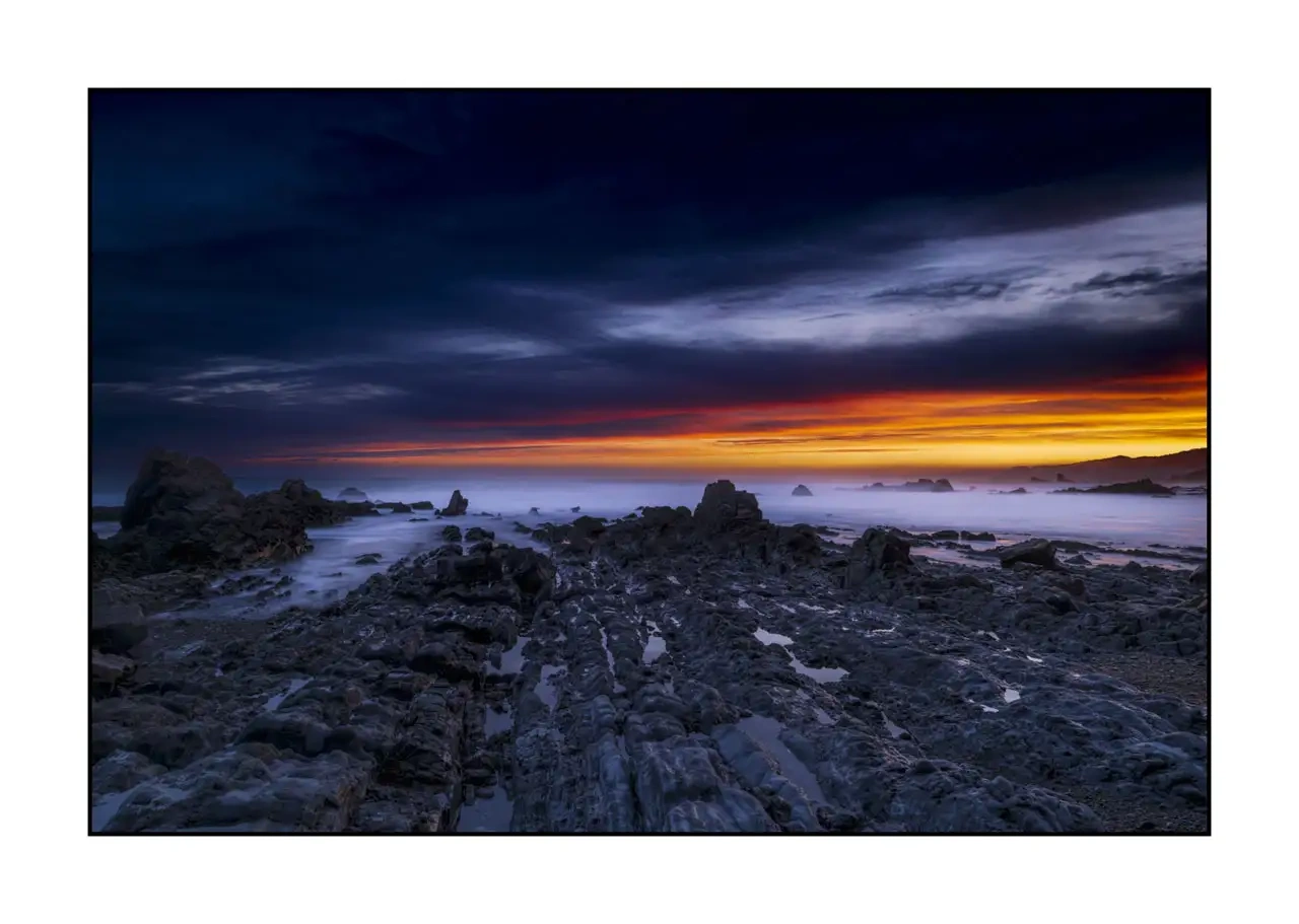 lumieres-et-couleurs/064-les-veilleurs-des-asturies/fr/18-paysage-cotier-asturies-espagne-2272-32C