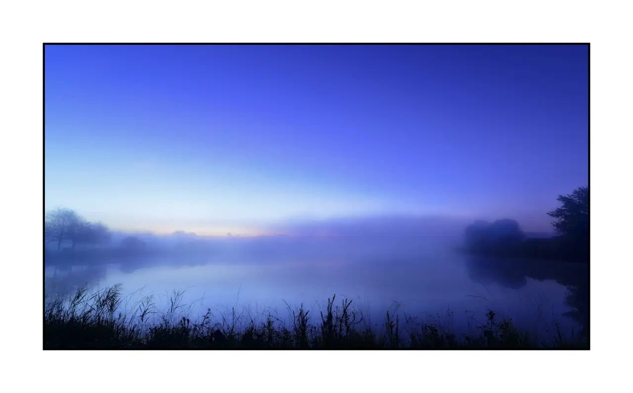 lumieres-et-couleurs/065-reflets-d-un-monde-apaise/fr/08-paysage-haute-saintonge-etang-2317-169C
