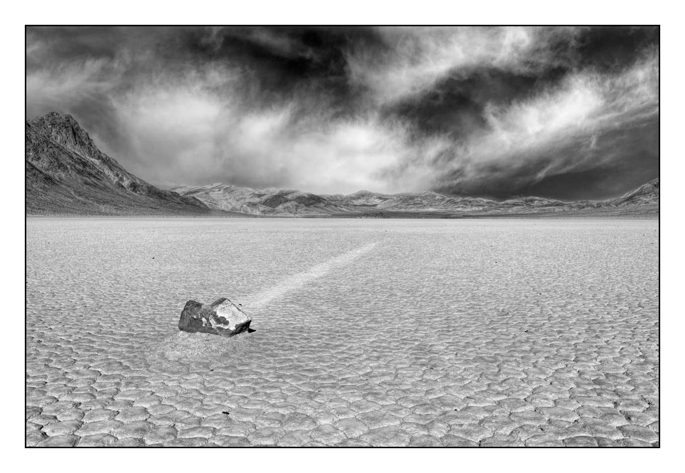 nuances-de-noirs-et-de-blancs/002-merveilles-naturelles-de-la-vallee-de-la-mort/fr/22-180125DVALAN0338B