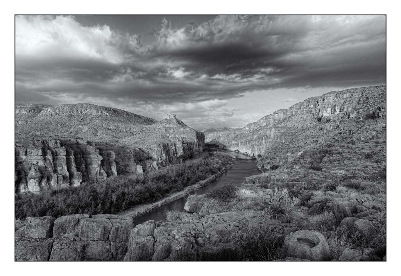 nuances-de-noirs-et-de-blancs/011-merveilles-naturelles-de-big-bend-au-texas/fr/02-140312TEXBENDARHD0011