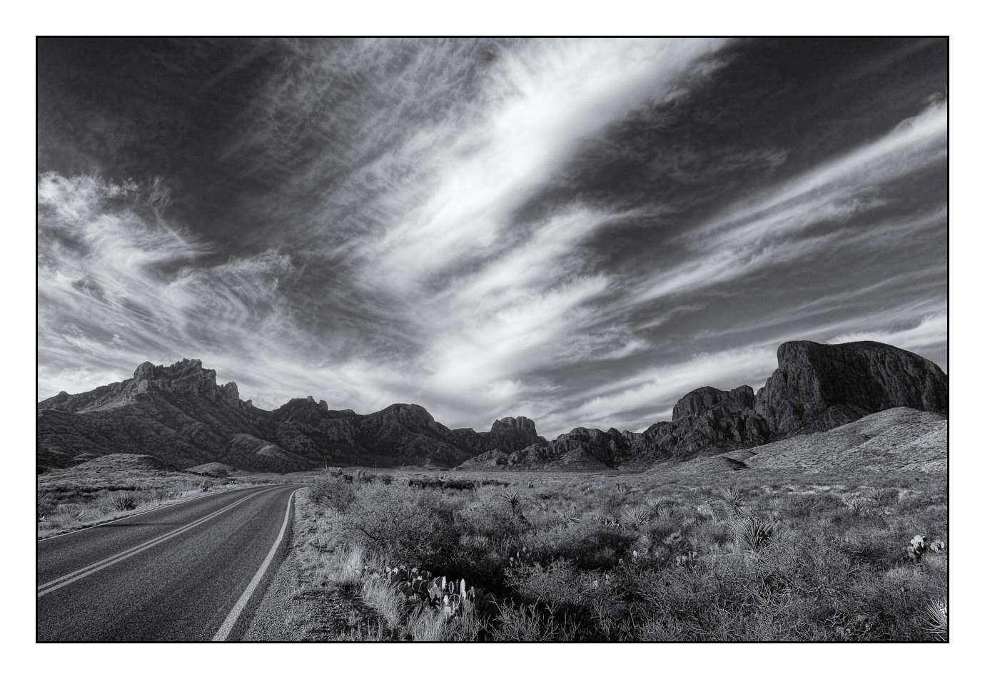 nuances-de-noirs-et-de-blancs/011-merveilles-naturelles-de-big-bend-au-texas/fr/06-140321TEXBEN0010