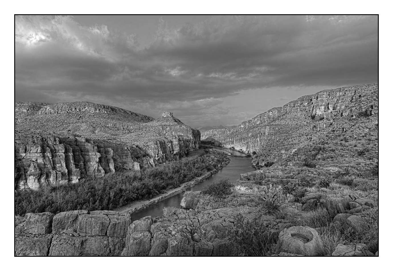 nuances-de-noirs-et-de-blancs/029-merveilles-naturelles-du-texas/fr/01-140312TEXBENDARHD0011