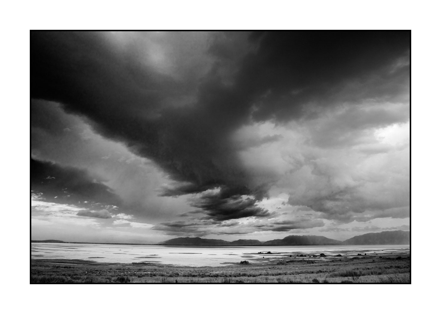 nuances-de-noirs-et-de-blancs/038-merveilles-naturelles-de-antelop-island/fr/03-merveilles-naturelles-antelope-island-noir-et-blanc-180822ANTLAN0098B