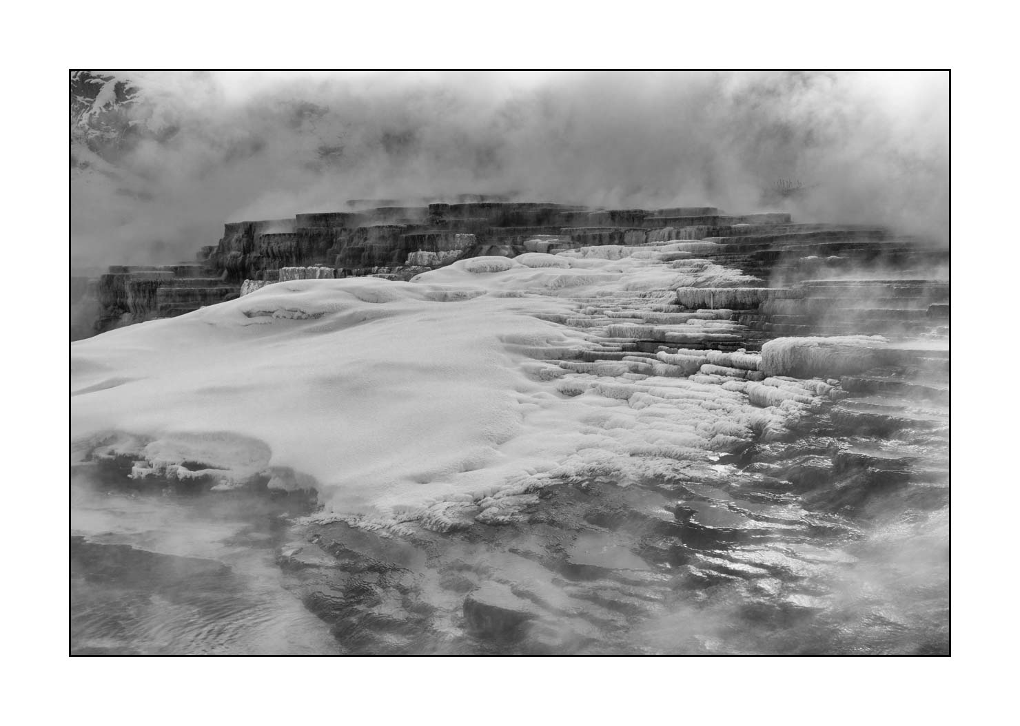 nuances-de-noirs-et-de-blancs/041-merveilles-naturelles-yellowstone-en-hiver/fr/17-paysage-enneige-yellowstone-noir-et-blanc-190127YELLAN0340B