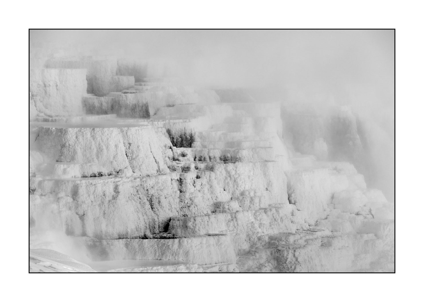 nuances-de-noirs-et-de-blancs/041-merveilles-naturelles-yellowstone-en-hiver/fr/19-paysage-enneige-yellowstone-noir-et-blanc-190127YELLAN0353B