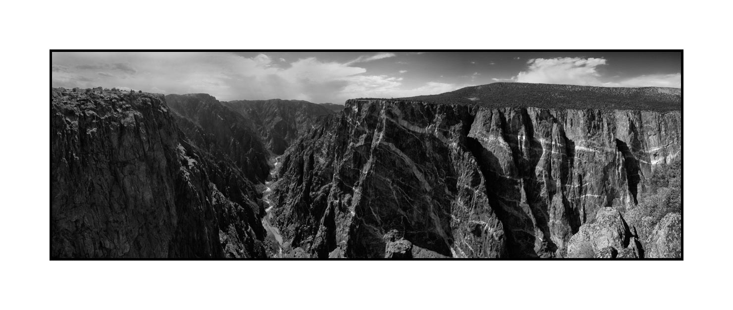 nuances-de-noirs-et-de-blancs/056-merveilles-black-canyon/fr/05-paysage-de-black-canyon-of-the-gunnison-200828BLACANPAN0008B