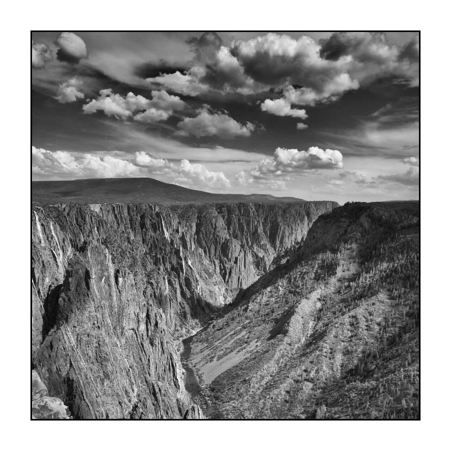 nuances-de-noirs-et-de-blancs/056-merveilles-black-canyon/fr/11-paysage-de-black-canyon-of-the-gunnison-200828BLACAN0016B
