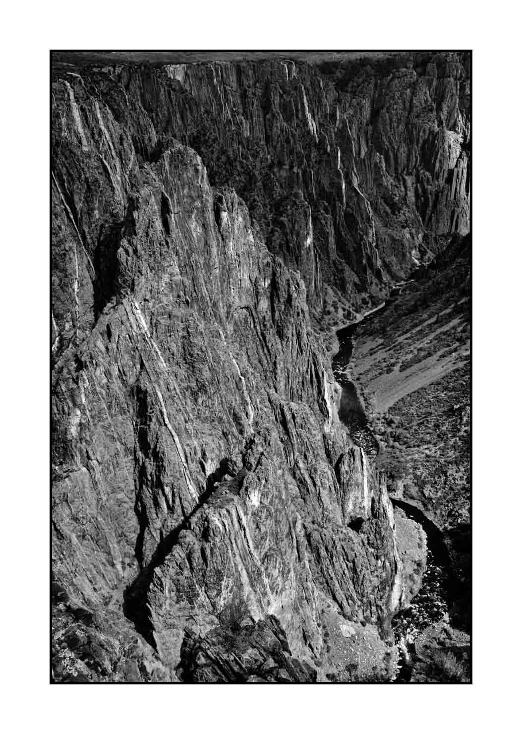 nuances-de-noirs-et-de-blancs/056-merveilles-black-canyon/fr/15-paysage-de-black-canyon-of-the-gunnison-200828BLACAN0085B
