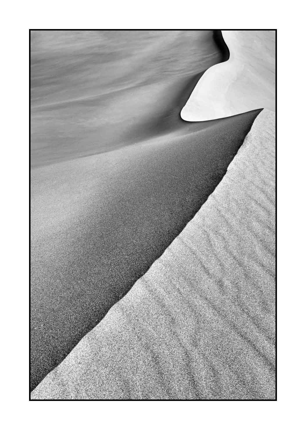 nuances-de-noirs-et-de-blancs/059-merveilles-naturelles-de-great-sand-dunes/fr/05-great-sand-dune-noir-et-blanc-200816GRSDUN0187B