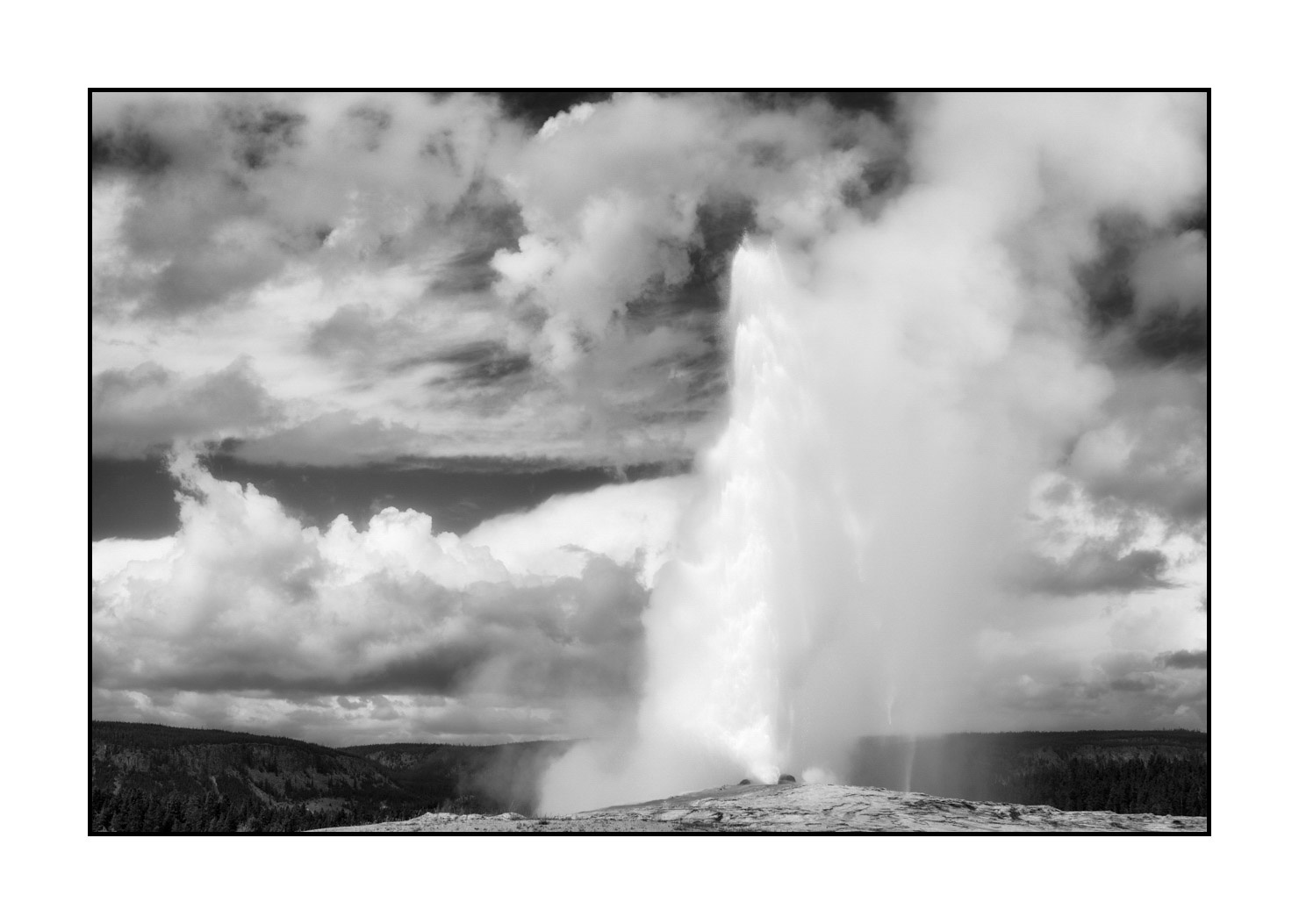 nuances-de-noirs-et-de-blancs/060-merveilles-yellowstone-en-noir-et-blanc/fr/25-le-yellowstone-en-noir-et-blanc-1887-32B
