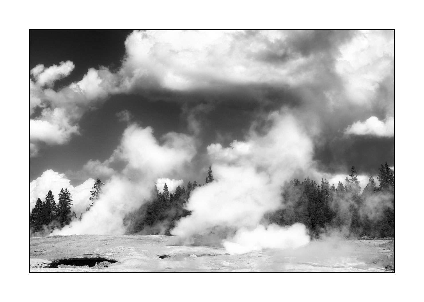 nuances-de-noirs-et-de-blancs/060-merveilles-yellowstone-en-noir-et-blanc/fr/35-le-yellowstone-en-noir-et-blanc-1897-32B