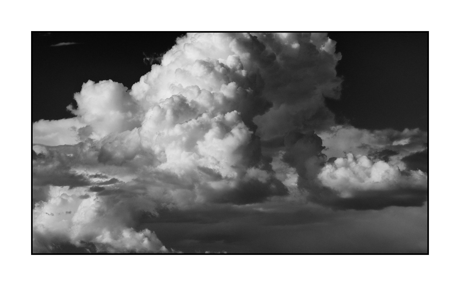 nuances-de-noirs-et-de-blancs/061-nuages-ciel-yosemite/en/01-clouds-sky-yosemite-190823YOSLAN0361B
