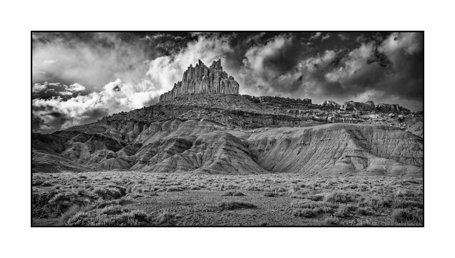 nuances-de-noirs-et-de-blancs/067-merveilles-naturelles-de-capitol-reef/fr/03-paysage-capitol-reef-noir-et-blanc-190508CAPLAN0009B