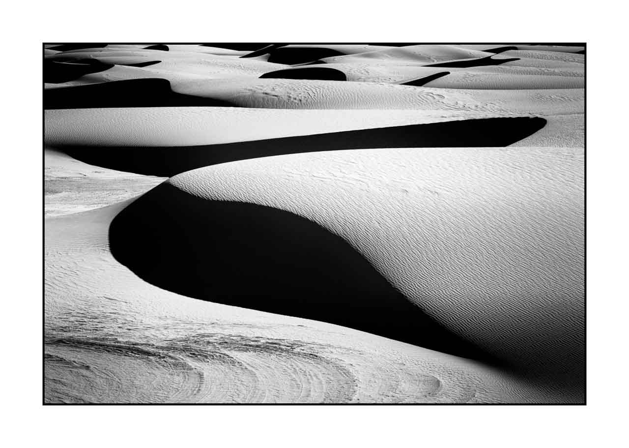 nuances-de-noirs-et-de-blancs/075-merveilles-white-sand-dunes/fr/18-white-sand-dunes-en-noir-et-blanc-221227WSDLAN1038B