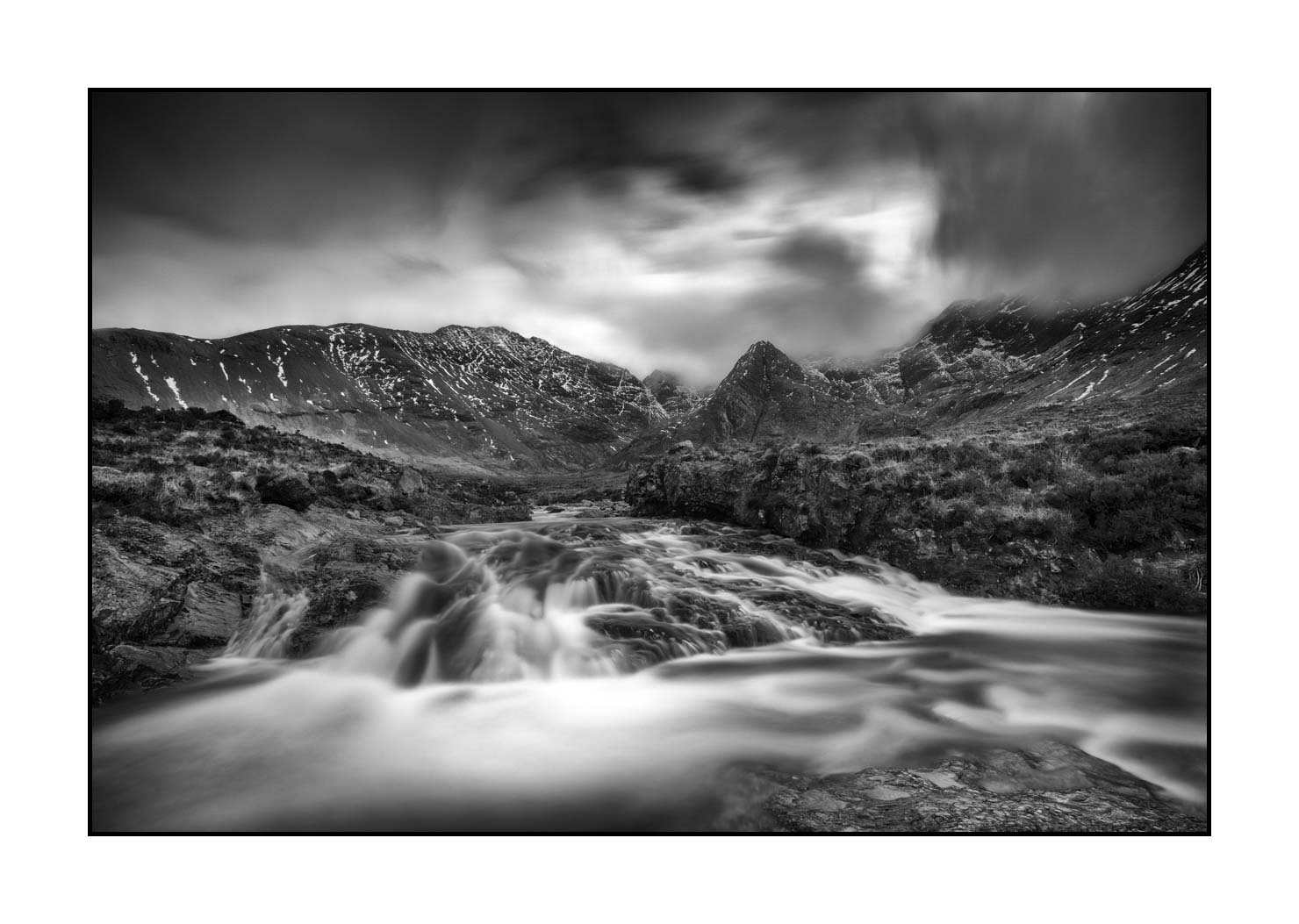 nuances-de-noirs-et-de-blancs/078-merveilles-ile-de-skye/fr/10-paysage-ile-de-skye-ecosse-1558-32B