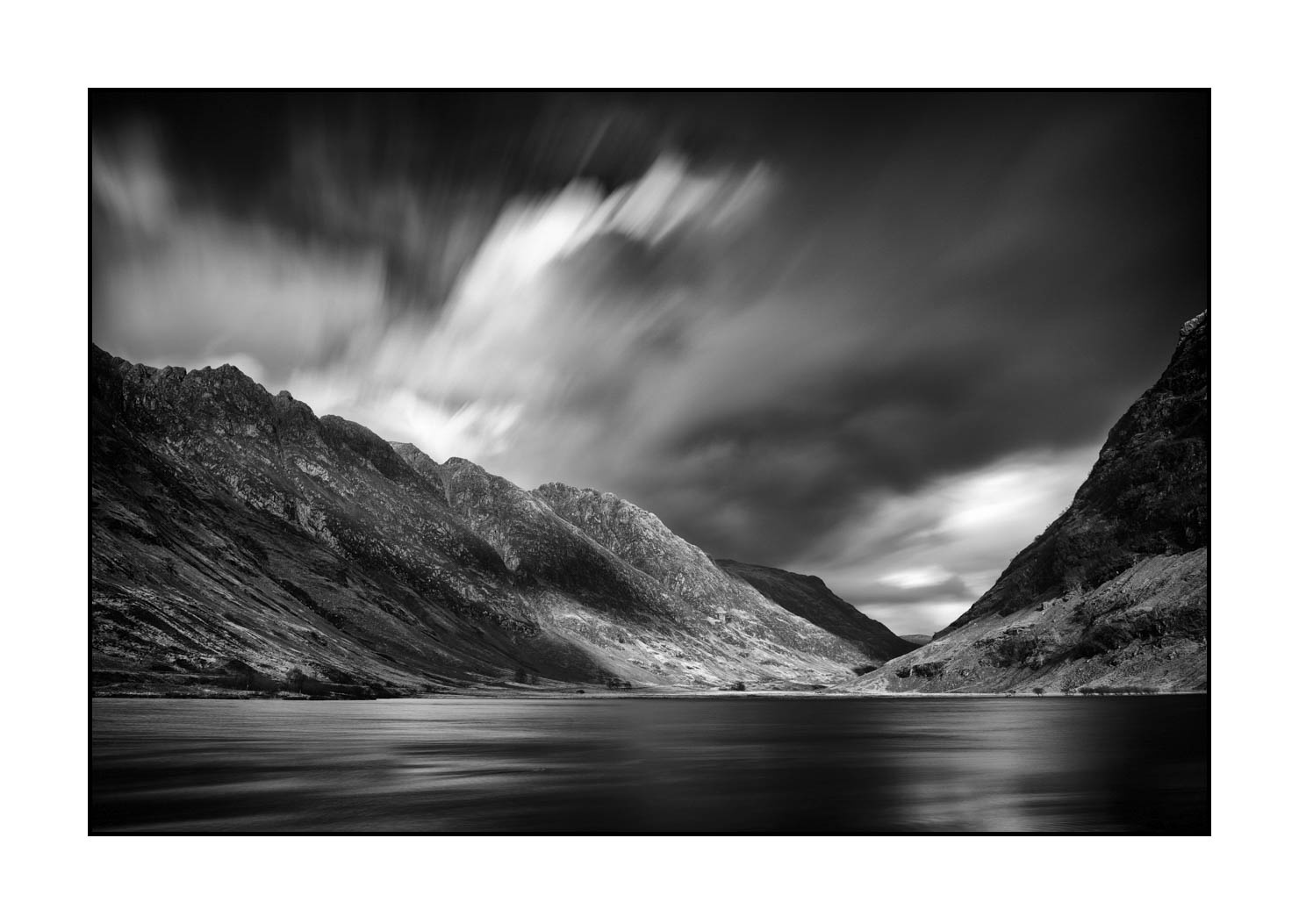 nuances-de-noirs-et-de-blancs/079-merveilles-mid-highlands-ecosse/fr/02-paysage-mid-highlands-en-ecosse-1599-32B