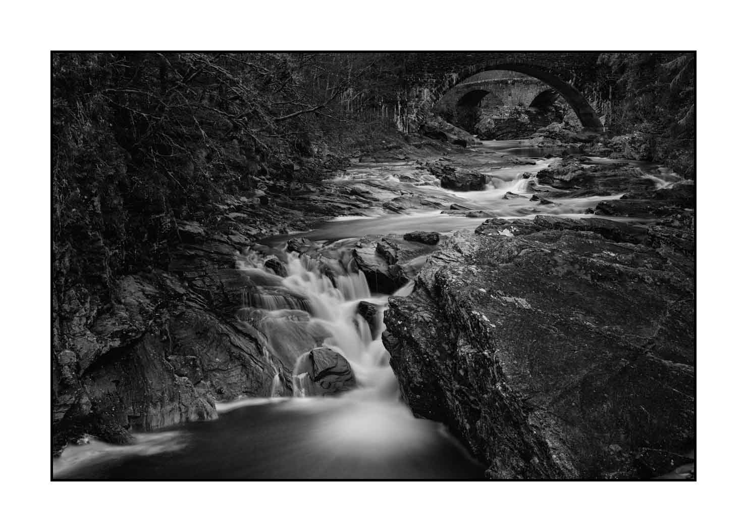 nuances-de-noirs-et-de-blancs/079-merveilles-mid-highlands-ecosse/fr/19-paysage-mid-highlands-en-ecosse-1595-32B