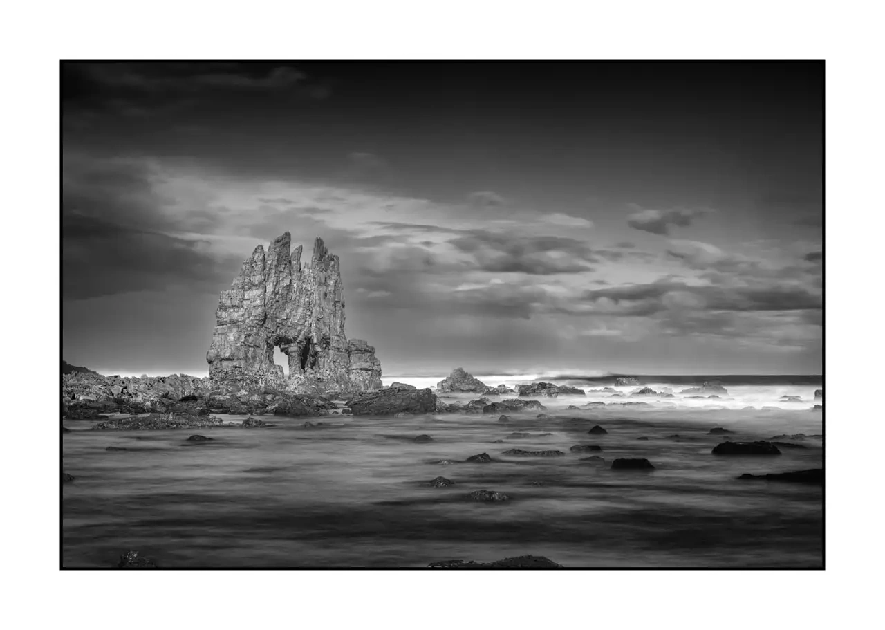 nuances-de-noirs-et-de-blancs/096-murmures-ame-atlantique/edition-limitee/en/10-atlantic-ocean-asturias-spain-2364-32B