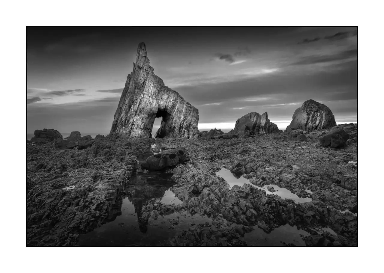 nuances-de-noirs-et-de-blancs/096-murmures-ame-atlantique/edition-limitee/en/11-atlantic-ocean-asturias-spain-2365-32B