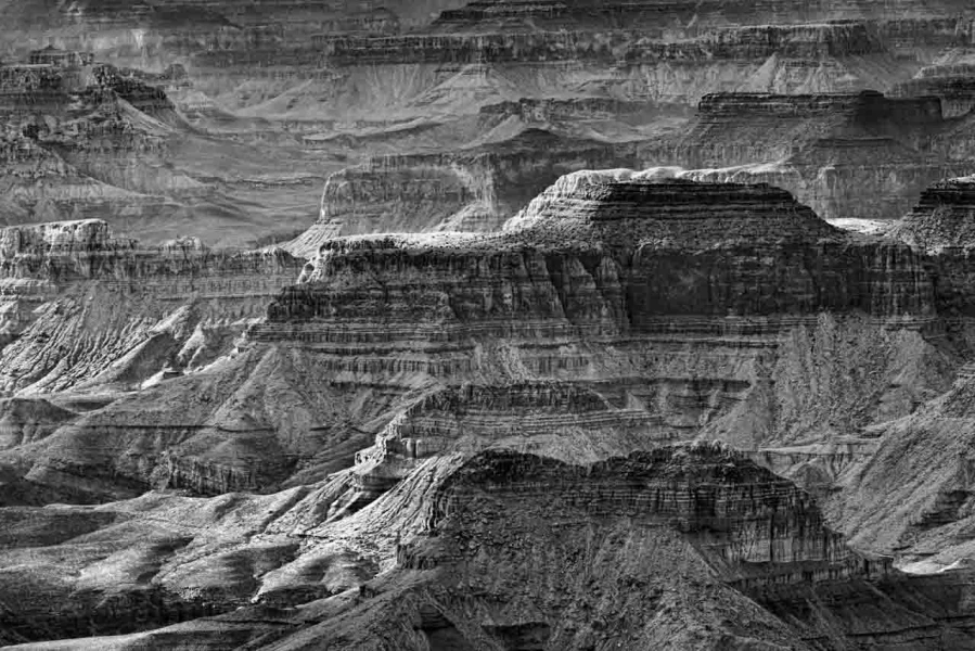 Le Grand Canyon en Arizona aux Etats-Unis en noir et blanc. Le Grand Canyon en Arizona aux Etats-Unis en noir et blanc.