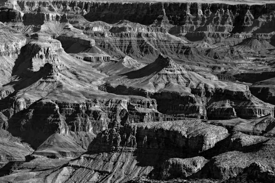 Le Grand Canyon en Arizona aux Etats-Unis en noir et blanc. Le Grand Canyon en Arizona aux Etats-Unis en noir et blanc.