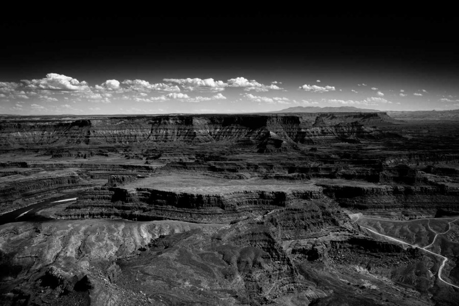 Photograph of a landscape in Black and White by Amar Guillen, ph Photograph of a landscape in Black and White by Amar Guillen, ph
