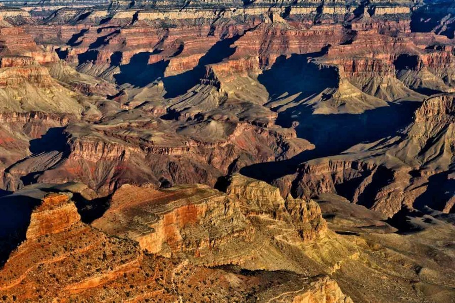 La rive sud du Grand Canyon dans l'état de l'Arizona aux Etats- La rive sud du Grand Canyon dans l'état de l'Arizona aux Etats-