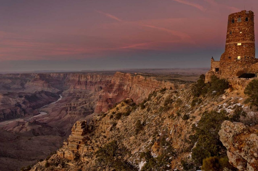 La rive sud du Grand Canyon dans l'état de l'Arizona aux Etats- La rive sud du Grand Canyon dans l'état de l'Arizona aux Etats-