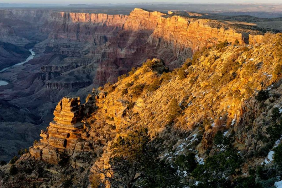 La rive sud du Grand Canyon dans l'état de l'Arizona aux Etats- La rive sud du Grand Canyon dans l'état de l'Arizona aux Etats-