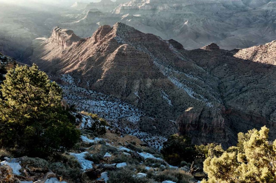 La rive sud du Grand Canyon dans l'état de l'Arizona aux Etats- La rive sud du Grand Canyon dans l'état de l'Arizona aux Etats-