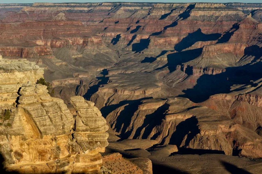 La rive sud du Grand Canyon dans l'état de l'Arizona aux Etats- La rive sud du Grand Canyon dans l'état de l'Arizona aux Etats-