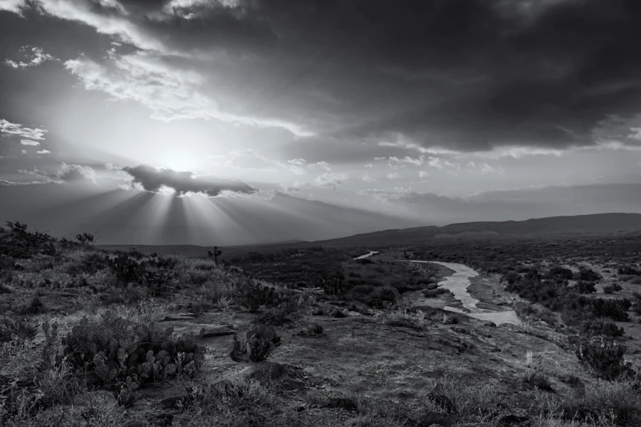 Paysage de Big Bend au Texas en noir et blanc. Paysage de Big Bend au Texas en noir et blanc.