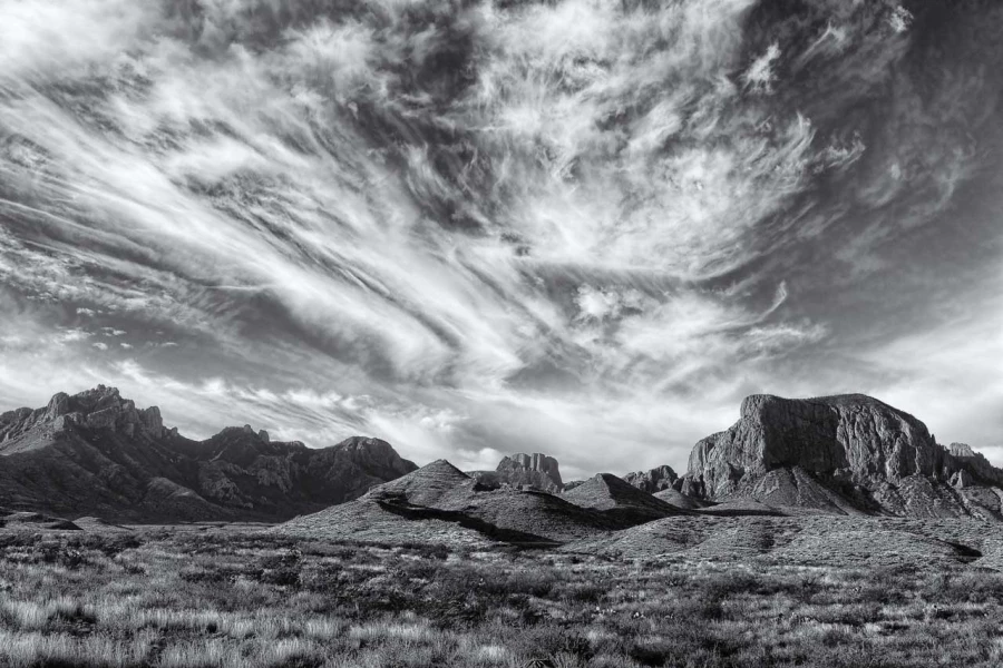 Paysage de Big Bend au Texas en noir et blanc. Paysage de Big Bend au Texas en noir et blanc.