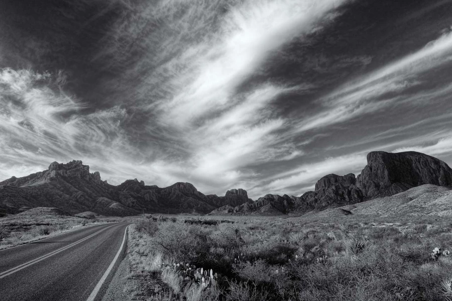 Paysage de Big Bend au Texas en noir et blanc. Paysage de Big Bend au Texas en noir et blanc.